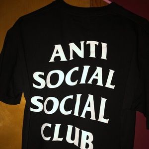 Anti social social club T